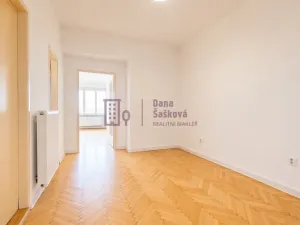 Pronájem bytu 2+kk, Jindřichův Hradec - Jindřichův Hradec I, Komenského, 70 m2