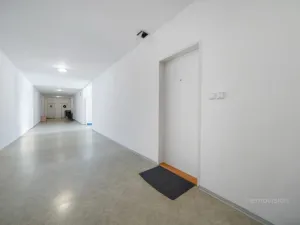 Prodej bytu 2+kk, Pohořelice, Znojemská, 45 m2