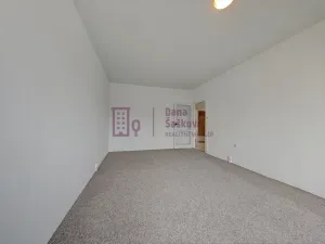 Pronájem bytu 3+1, Jindřichův Hradec - Jindřichův Hradec II, sídliště U Nádraží, 87 m2