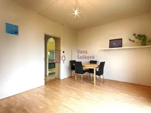 Pronájem bytu 4+1, Jindřichův Hradec - Jindřichův Hradec II, sídliště U Nádraží, 65 m2