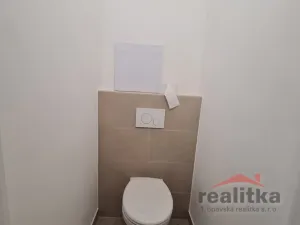 Pronájem bytu 1+1, Opava, Ratibořská, 36 m2