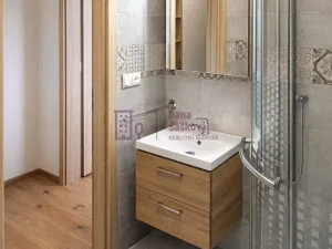 Prodej bytu 2+kk, Jindřichův Hradec - Jindřichův Hradec III, sídliště Vajgar, 41 m2