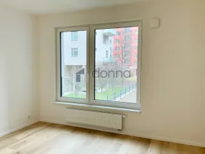 Pronájem bytu 2+kk, Praha, Hodkovická, 55 m2