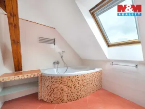 Prodej bytu 1+kk, Mníšek pod Brdy, 5. května, 55 m2