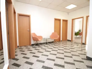 Pronájem kanceláře, Praha - Smíchov, Bozděchova, 213 m2
