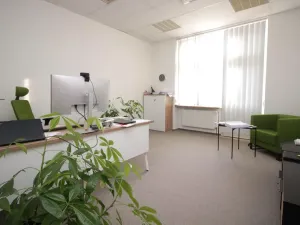 Pronájem kanceláře, Praha - Smíchov, Bozděchova, 213 m2