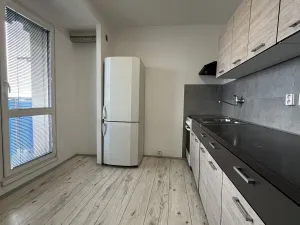 Pronájem bytu 2+1, Ostrava - Poruba, Francouzská, 55 m2