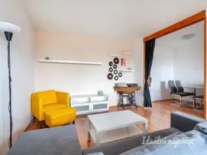 Pronájem bytu 2+kk, Praha - Smíchov, Nad Kesnerkou, 54 m2