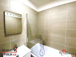 Pronájem bytu 2+1, Opava - Město, Kolářská, 63 m2