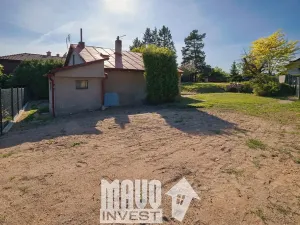 Prodej pozemku pro bydlení, Praha - Lipence, U žlábku, 972 m2