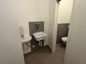 Pronájem obchodního prostoru, Praha - Josefov, Kaprova, 24 m2