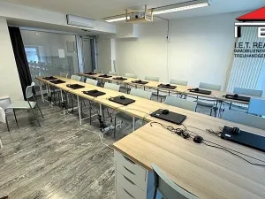 Pronájem obchodního prostoru, Brno, Masarykova, 30 m2