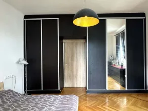 Pronájem bytu 3+kk, Praha - Libeň, V Holešovičkách, 70 m2