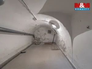 Prodej obchodního prostoru, Paskov, Náměstí, 250 m2