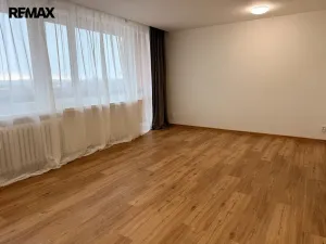 Prodej bytu 3+1, Praha - Michle, Pod dálnicí, 72 m2