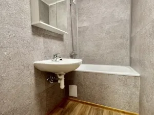 Pronájem bytu 1+kk, Praha - Modřany, Pejevové, 30 m2