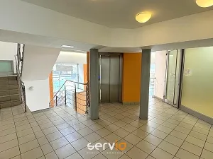 Pronájem obchodního prostoru, Brno, Masarykova, 30 m2