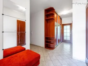 Pronájem bytu 2+kk, Praha - Smíchov, Na Císařce, 81 m2