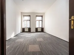 Pronájem kanceláře, Praha - Nové Město, Na struze, 212 m2