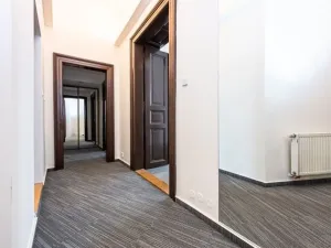 Pronájem kanceláře, Praha - Nové Město, Na struze, 212 m2