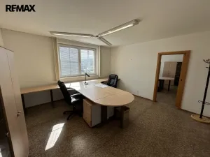 Pronájem kanceláře, Hradec Králové - Slezské Předměstí, Vážní, 62 m2