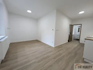 Pronájem bytu 1+kk, Prostějov, Komenského, 24 m2