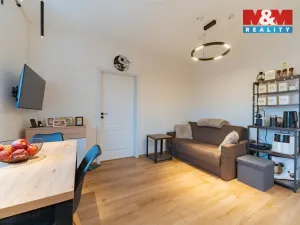 Prodej bytu 2+kk, Karlovy Vary - Rybáře, Rohová, 45 m2