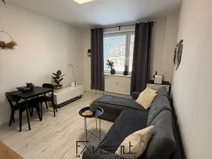 Pronájem bytu 2+kk, Ostrava, 28. října, 40 m2