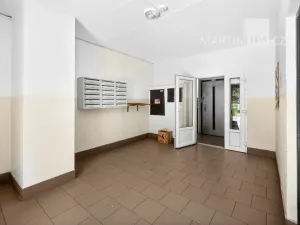 Pronájem bytu 2+1, Praha - Hostivař, Horolezecká, 52 m2