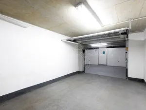 Prodej garáže, Praha - Smíchov, Tomkova, 19 m2