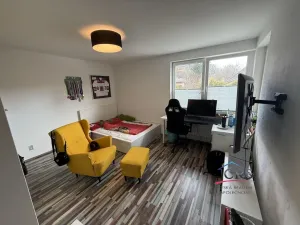 Prodej rodinného domu, Lety, V průhonu, 102 m2