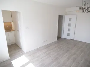 Pronájem bytu 1+kk, Olomouc, Valdenská, 25 m2