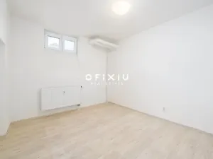 Pronájem bytu 2+kk, Brno, Hostislavova, 40 m2