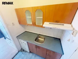 Prodej bytu 1+kk, Havířov - Město, Dlouhá třída, 23 m2