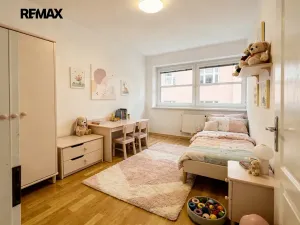 Pronájem bytu 3+kk, Praha - Holešovice, Přístavní, 101 m2