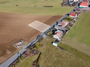 Prodej pozemku pro bydlení, Chlustina, 850 m2