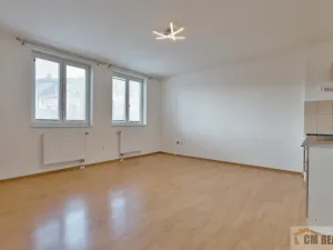 Pronájem bytu 2+kk, Brno - Husovice, Valchařská, 44 m2
