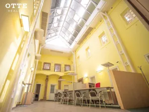 Pronájem kanceláře, Plzeň, náměstí Republiky, 247 m2