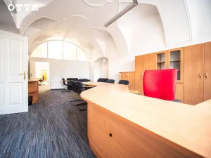 Pronájem kanceláře, Plzeň, náměstí Republiky, 247 m2