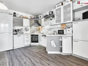 Prodej rodinného domu, Ostrov, Krušnohorská, 340 m2