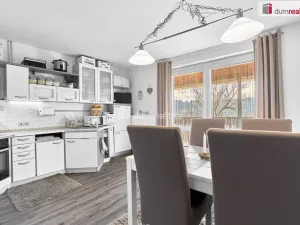 Prodej rodinného domu, Ostrov, Krušnohorská, 340 m2