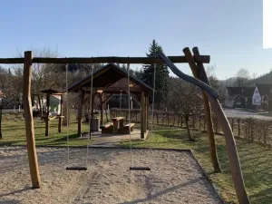 Prodej pozemku pro bydlení, Střemošice, 2783 m2