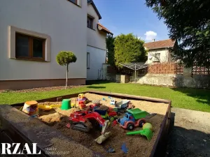 Prodej vícegeneračního domu, Tursko, Ke Statkům, 189 m2