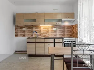 Prodej bytu 2+1, Hlohová, 64 m2