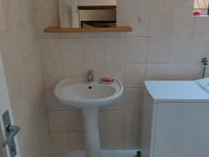 Pronájem bytu 4+1, Kamýk nad Vltavou, 75 m2