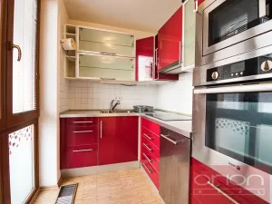 Pronájem kanceláře, Praha - Žižkov, Husitská, 48 m2