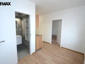 Pronájem bytu 1+1, Kroměříž, Spáčilova, 38 m2