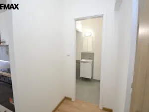 Pronájem bytu 1+1, Kroměříž, Spáčilova, 38 m2