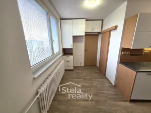 Pronájem bytu 3+1, Bruntál, Uhlířská, 64 m2