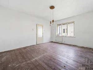 Prodej rodinného domu, Týnec nad Labem, 109 m2